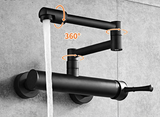 AquaTurn Zwarte Wandkraan – 360° Draaibare Keukenkraan
