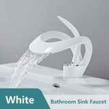 AquaLuxe Waterval Wastafelkraan