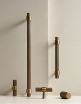 Nurlin Massief Messing Geribbelde T-Bar Handgreep