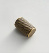 Nurlin Massief Messing Geribbelde T-Bar Handgreep