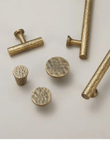 Vintage Handgehamerde Messing Kast- en Ladegrepen – Bronzen Meubelgrepen
