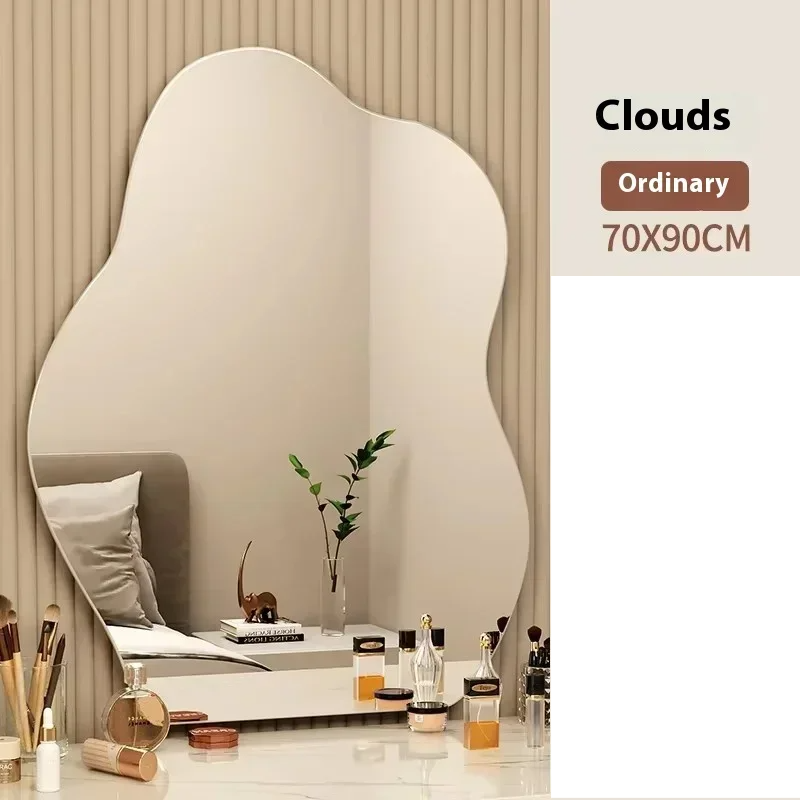 NordiGlow Onregelmatige LED-Spiegel – Scandinavisch Design