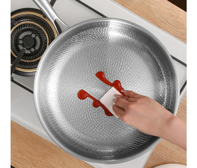 TitanPro – Pure Titanium Koekenpan met Hamerpatroon