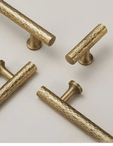 Vintage Handgehamerde Messing Kast- en Ladegrepen – Bronzen Meubelgrepen