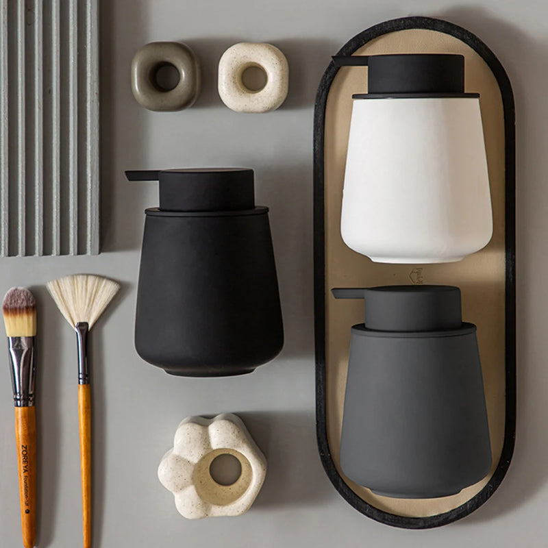 CeramiLux 300ml Luxe Keramische Zeepdispenser – Voor Zeep, Shampoo, Conditioner of Lotion