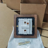 RetroLux Zwart Walnoot 1–4 Gang Wandschakelaar met Messing Toggle