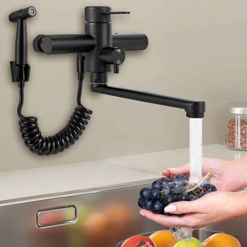 AquaFlex Wandkraan met Zijspuit – 360° Draai