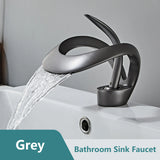 AquaLuxe Waterval Wastafelkraan