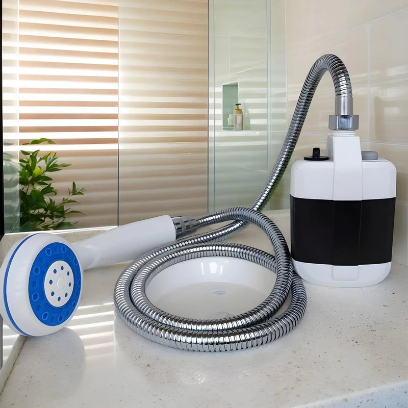 AquaNomad Draagbare Douchepomp voor Camping – Handbediende Outdoor Douche voor Reizen, Strand & Huisdieren
