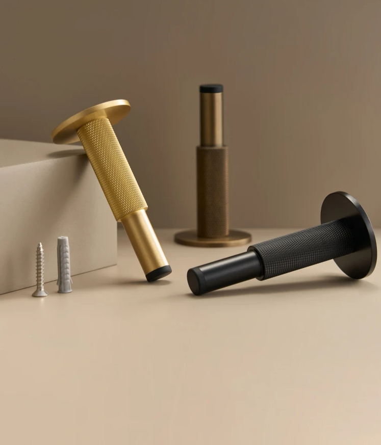 Nurlin Brass Knurled Deurstopper