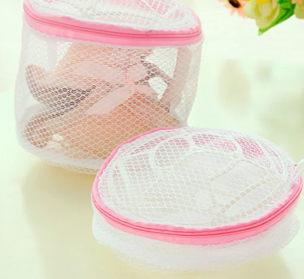 LaceGuard – Premium Lingerie Waszak & Organizer