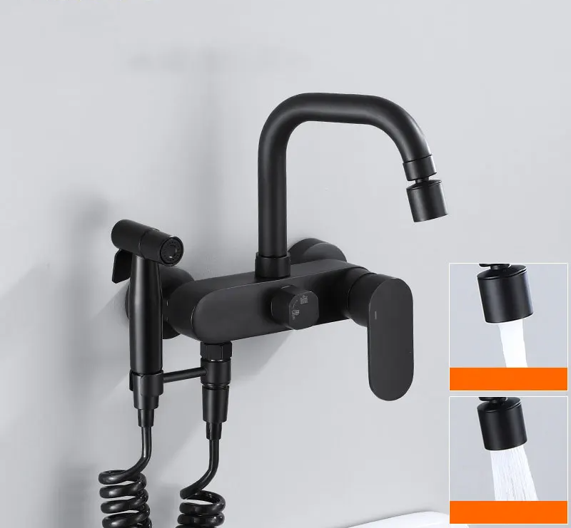 AquaJet Zwart Messing Wandkraan met Zijspuit